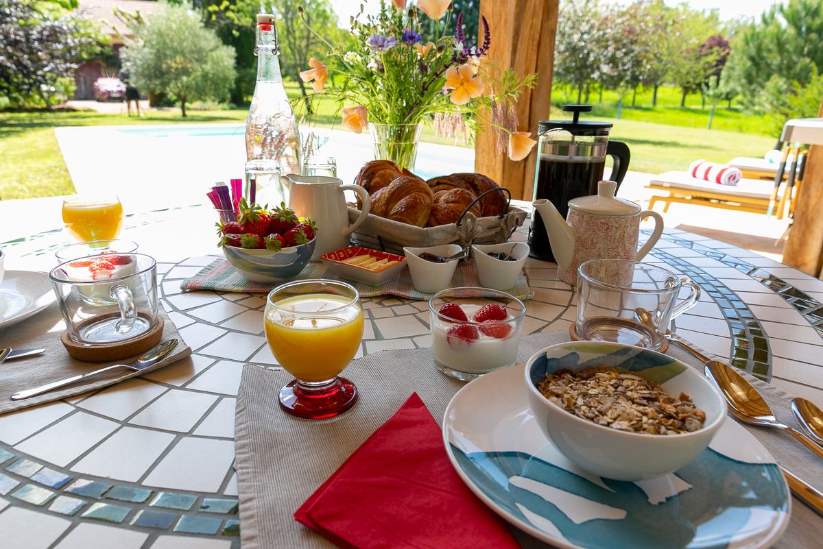 Breakfast with fresh fruit